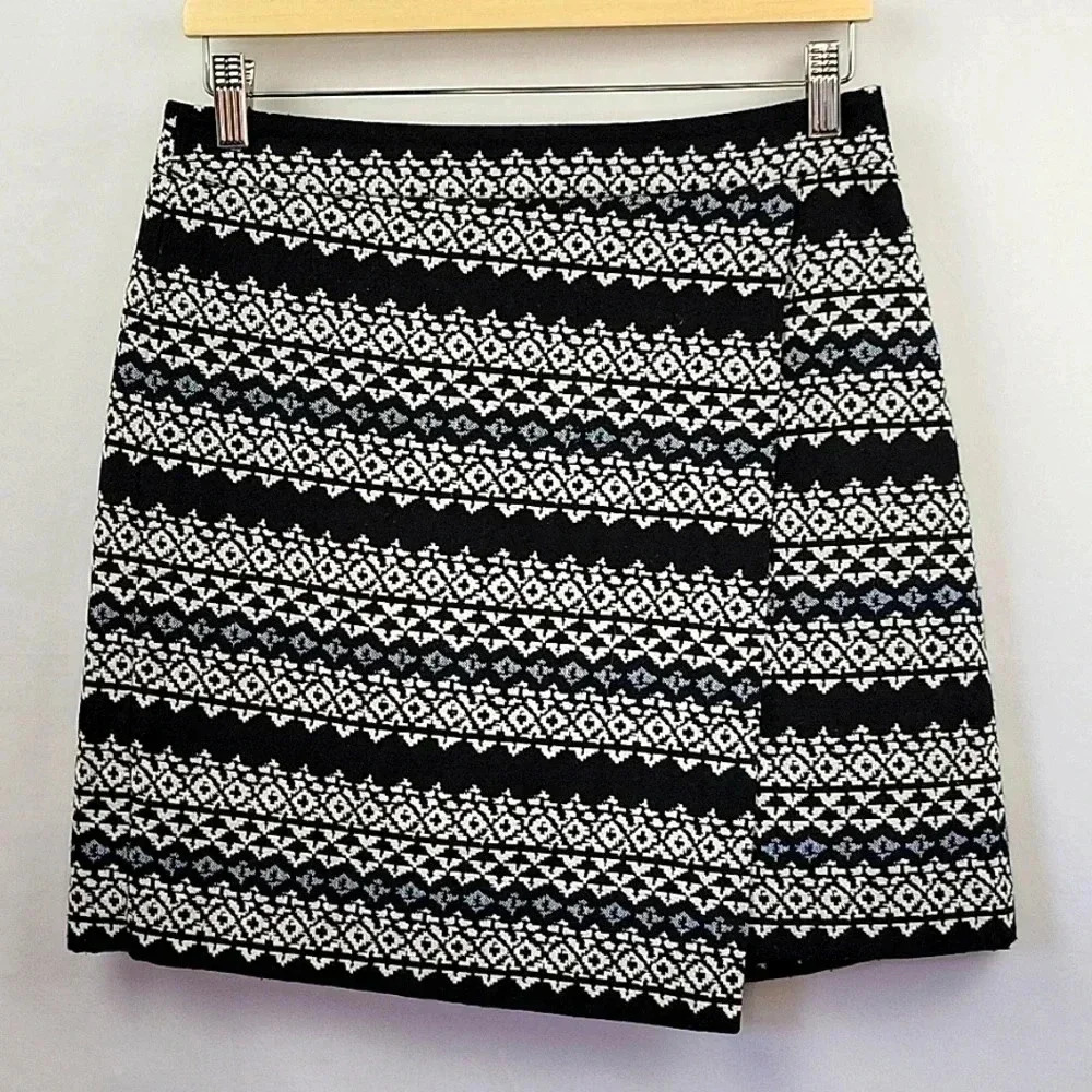 LOFT Faux Wrap Cotton Blend Mini Skirt Boho Print Size 6